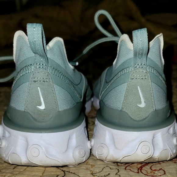 Nike women's sz 9 shoes - Picture 1 of 6